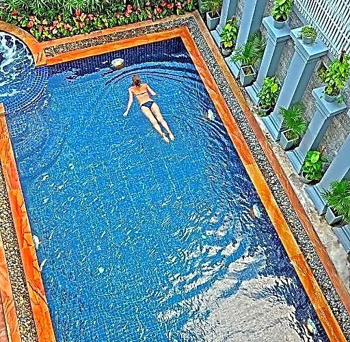 Hotel The Twin Bayon Boutique